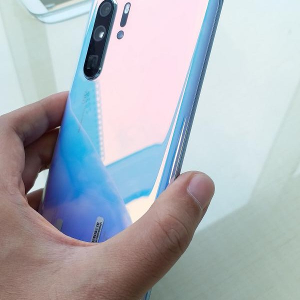 Kesan Pertama Huawei P30 Pro, Ponsel Spesialis Fotografi