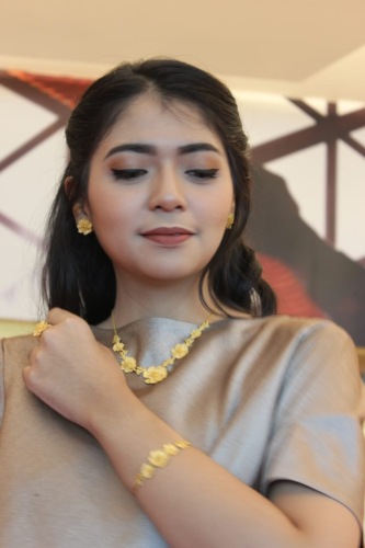 Tantang Perempuan Jadi Diri Sendiri, Goldmart Luncurkan Kampanye 'Dare to be You'