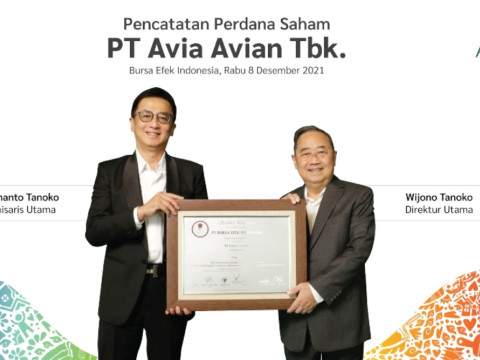 Hermanto Tanoko saat IPO PT Avia Avian Tbk. (AVIA)
