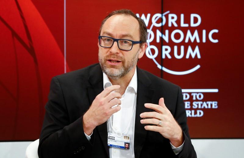 Jimmy Wales: Penggemar Ensiklopedi yang Sukses dengan Wikipedia