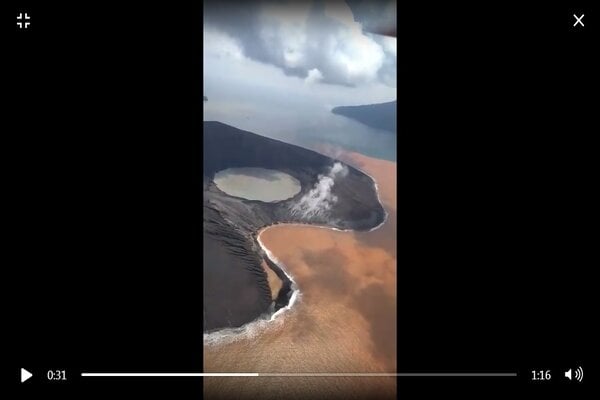 Krakatau Terkini, 13 Januari 2019, Muntahan Zat Besi hingga Perubahan Morfologi