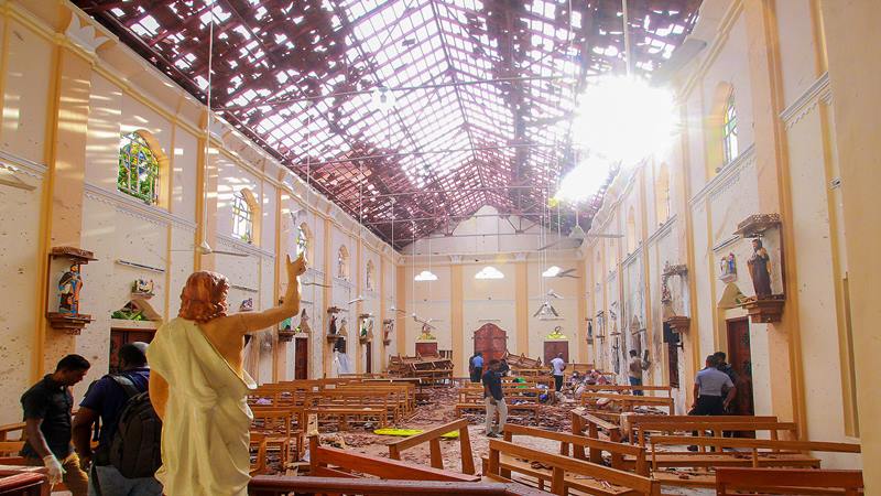 Foto-foto Gereja Dibom Saat Paskah di Sri Lanka