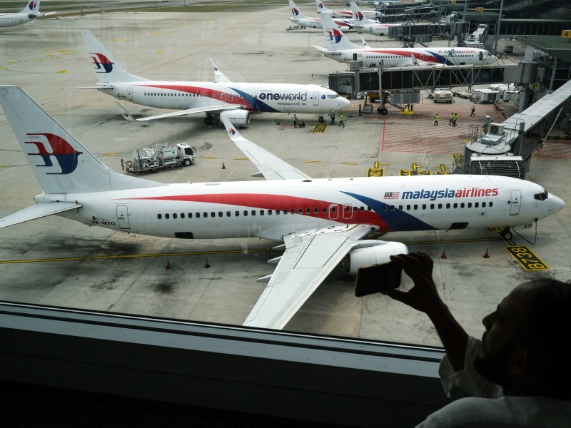 Kisah Izham Ismail, CEO Malaysia Airlines yang Pernah jadi Penjual Jajanan Anak Sekolah