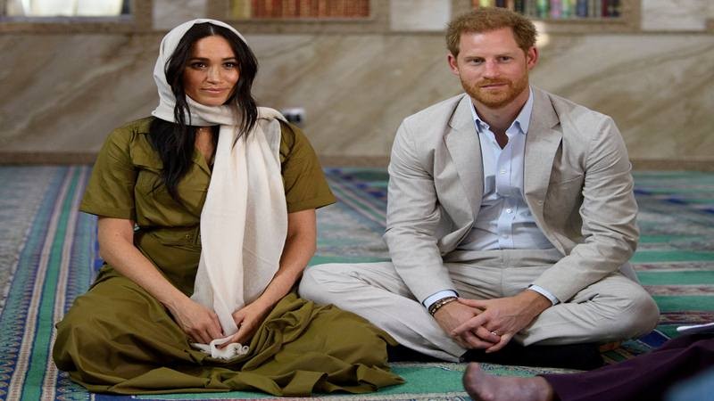 Meghan Markle Berkerudung saat Kunjungi Masjid di Afrika Selatan