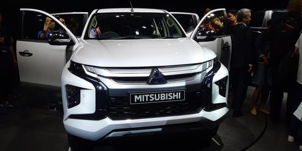 New Mitsubishi Triton Diluncurkan Perdana di Thailand