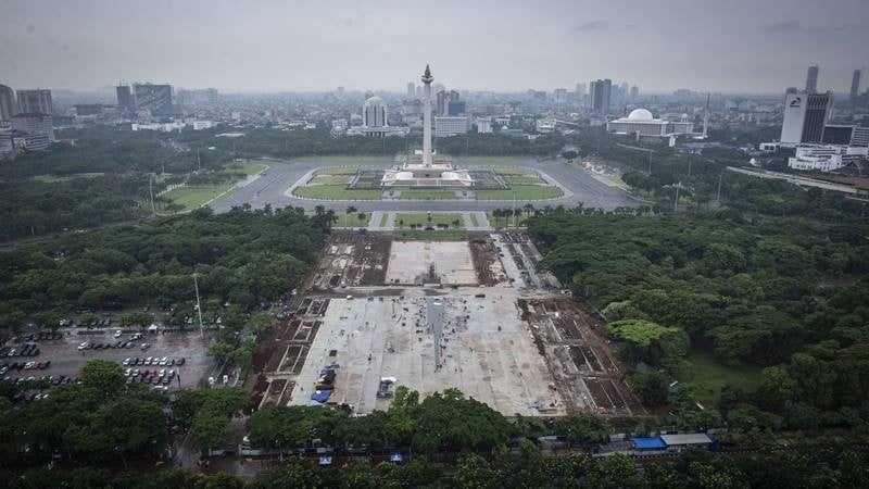 Penampakan Monas Setelah Kontraktor Tebang 190 Pohon 