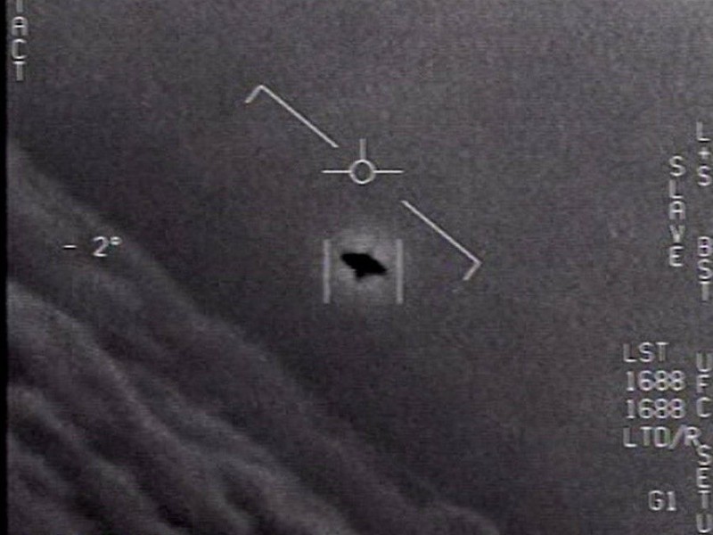 Objek yang disebut mirip UFO tertangkap kamera