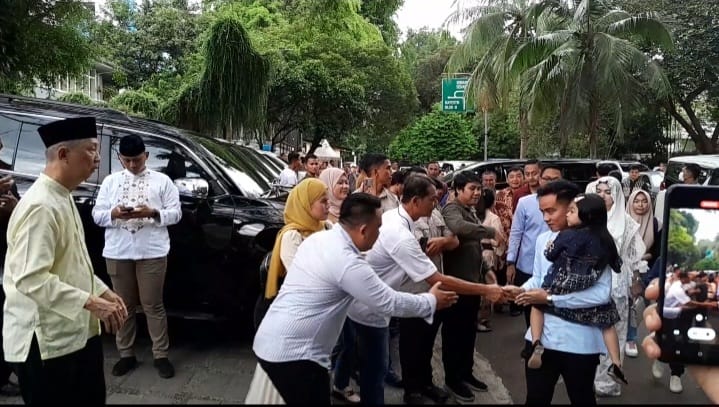 Gibran datang ke acara open house Prabowo