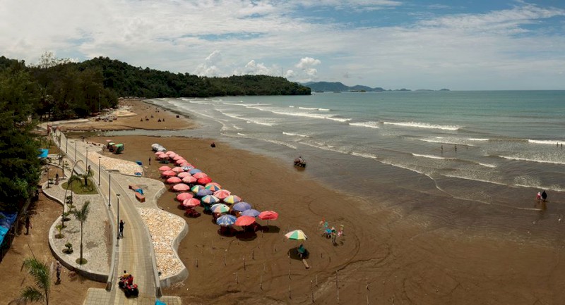 pantai air manis