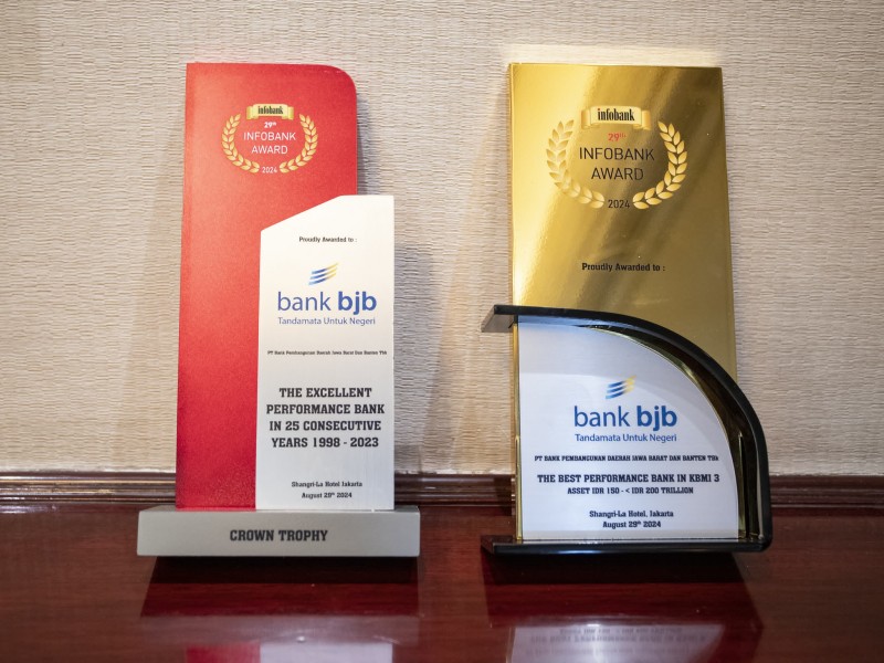 Bank BJB Raih 2 Penghargaan di 29th Infobank Banking Appreciation 2024