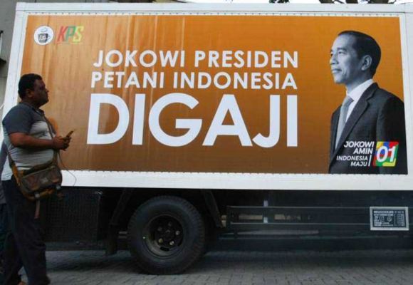 Adu Strategi Jaring Pemilih a la Jokowi-Ma'ruf dan Prabowo-Sandiaga Jelang Pemilu