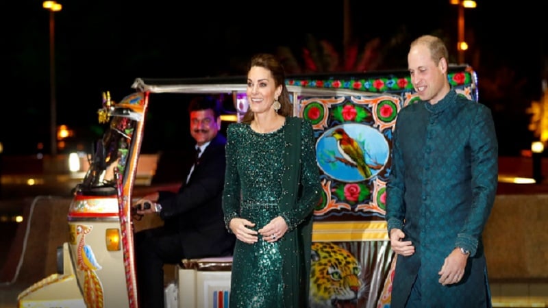 Keren, Kate Middleton dan Pangeran William Bertopi Gunung Pakistan