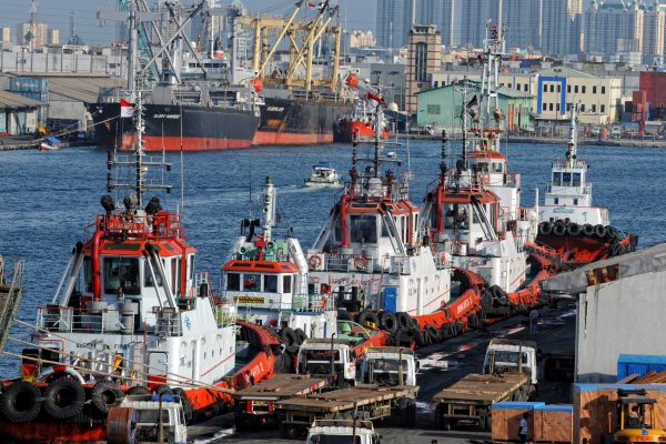 Era Baru Pelabuhan Lokal Berstandar Global