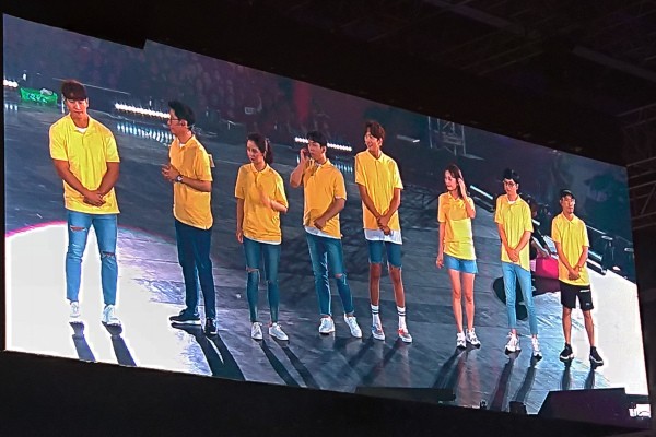 Running Man Nyanyikan Lagu BTOB dan Main Game Bareng Penggemar