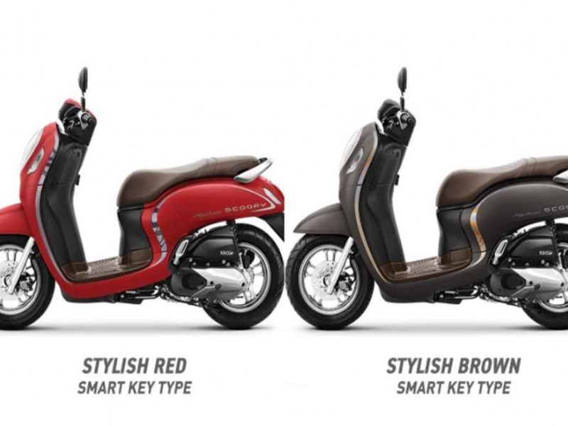 Scoopy Sporty dan Stylish 