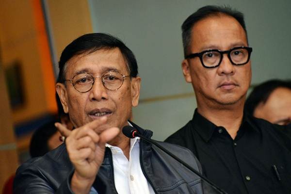 Di Balik Perseteruan Kivlan Versus Wiranto, Melacak Jejak Militer pada Kerusuhan 1998