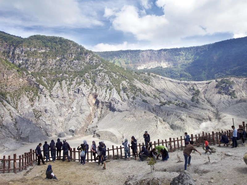 Tangkuban Perahu