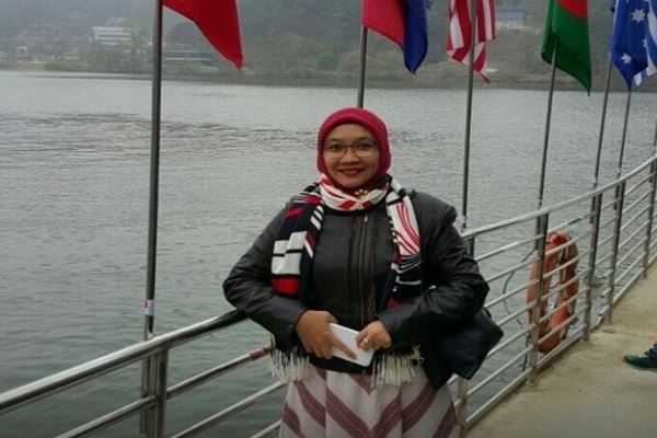 Beda Usia 31 Tahun, Ini Wury Estu Handayani, Istri Cawapres Ma’ruf Amin