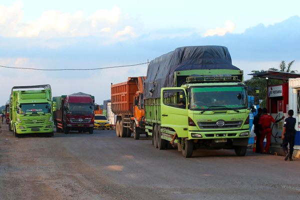 Melihat dari Udara Keindahan Simpang Susun KM 108 Tol Bakauheni-Terbanggi Besar