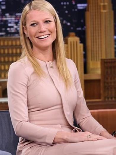 Ini Foto-foto Cantik Gwyneth  Paltrow  Berbusana Jumpsuit