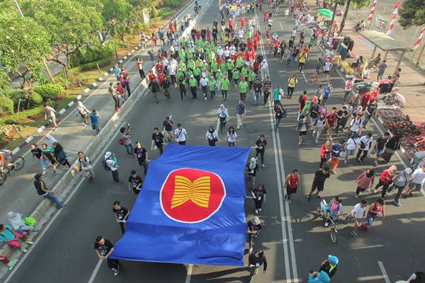 Ragam Budaya di Parade Asean 50