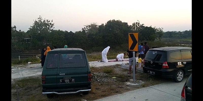 JELAJAH JAWA BALI 2018: Macet 4 km di Tol Fungsional Salatiga-Kertosono