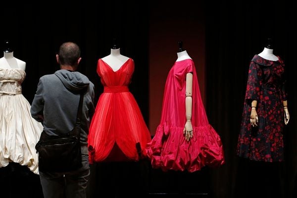 Cristóbal Balenciaga, Desainer Ikonis yang Misterius