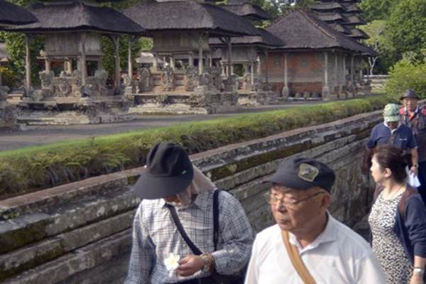 China Puncaki 10 Negara Pemasok Turis  ke Bali