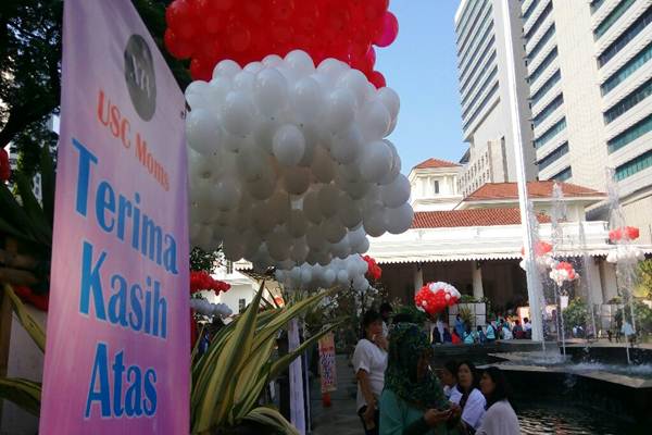 Banjir Bunga Surut, Kini Giliran Banjir Balon di Balaikota