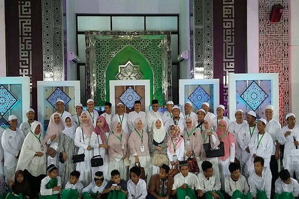 Baznas & Yayasan Baitussalam Bantu Usaha Penggemukan Sapi