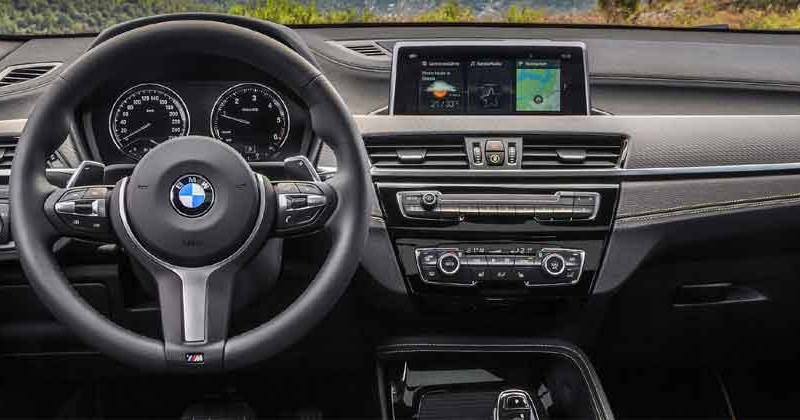 CHICAGO AUTO SHOW 2018: BMW Pamerkan Generasi Terbaru X2