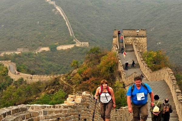 Medali untuk Si Penakluk Tembok Besar China