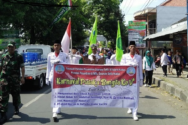 Tumbuhkan Rasa Cinta Santri Kepada Para Ulama