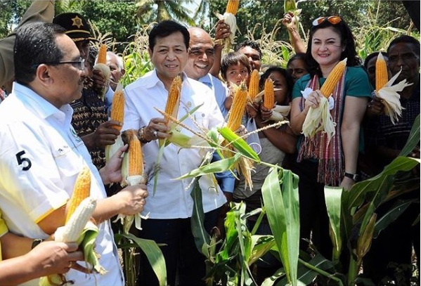 Foto–foto Modis Deisti Astriani Tagor, Istri Setya Novanto