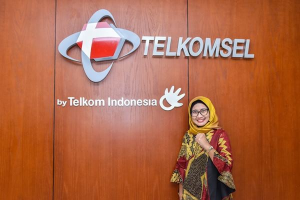 5 Terpopuler Teknologi, Nadiem Makarim Sabet Penghargaan Nikkei Asia Prize dan Ternyata Hanya Secepat ini Kemampuan Unduh di Indonesia