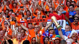 PIALA DUNIA 2014: Masih Perlukah Pertandingan Brasil vs Belanda?