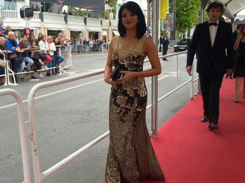 Farah Quinn Tampil di Red Carpet Festival Cannes 2016