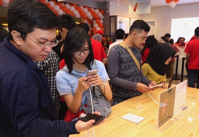 Xiaomi Buka Mi Store di Pluit, Antrian Pengunjung Mengular, Berikut Foto-fotonya