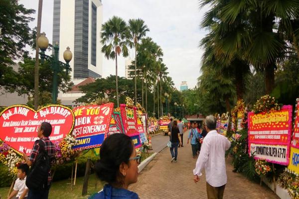 Kalah Pilkada DKI, Ahok-Djarot Banjir Dukungan