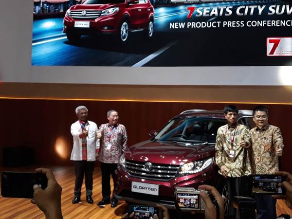 DFSK Luncurkan SUV GLORY 580 di IIMS 2018