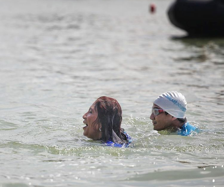 Ini Foto-foto Balapan Menteri Susi dan Wagub Sandi di Danau Sunter