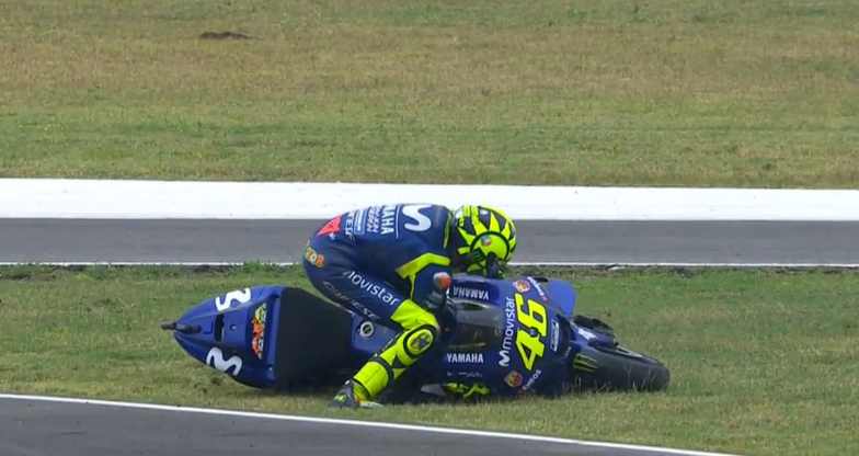 Ini Detik-detik Marquez Tabrak Rossi dan Diusir Saat Minta Maaf