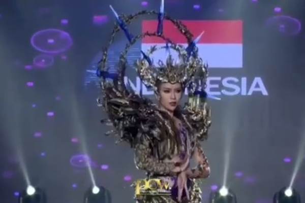 'Ibu Pertiwi' Kostum Terbaik di Miss Grand International 2017