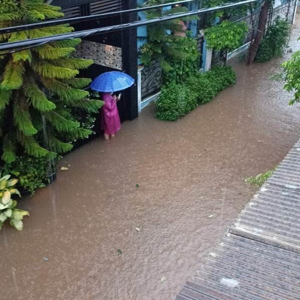 Foto-foto Banjir di Wilayah Bekasi, dari Jatiasih Sampai Metropolitan Mall