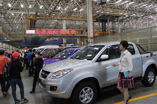 LAPORAN DARI CHINA: Jiangling Motors China Incar Pasar Mobil Angkutan Indonesia