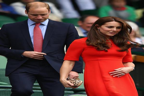 Foto-foto Kate Middleton Seksi Bergaun Merah di Wimbledon