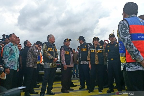 5 Berita Populer Ekonomi, Biro Perjalanan Gulung Tikar Gara-gara Tiket Pesawat dan Penurunan Tarif Tol Transjawa Mulai Dibahas