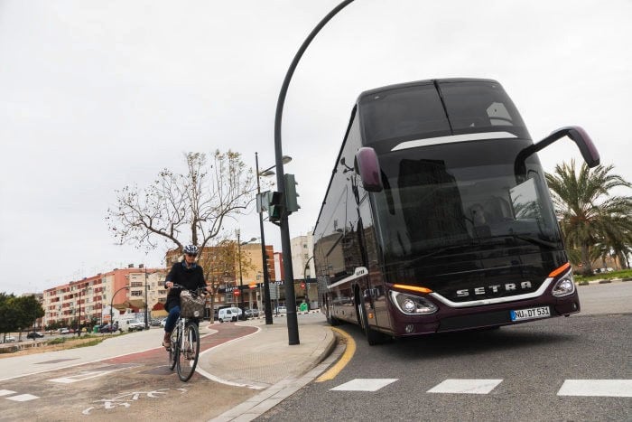 Simak, 5 Produk World Premiere Mercedes-Benz Bus di IAA 2018