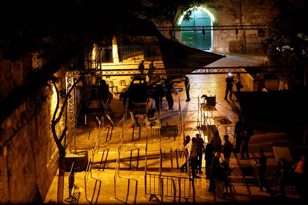 ISRAEL VS PALESTINA : Israel Bongkar Detektor Logam di Pintu Al-Aqsa