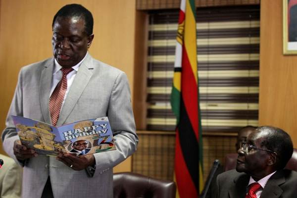 KRISIS POLITIK ZIMBABWE: Munaslub Lengserkan Mugabe. Anggota Partai Bersorak Sorai